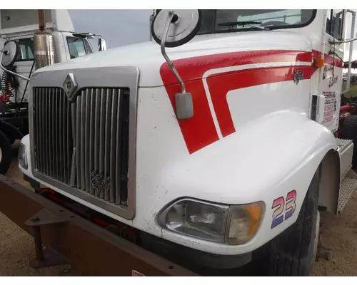 INTERNATIONAL 9200 Hood