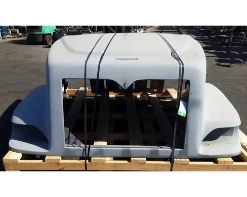 INTERNATIONAL 9200 Hood