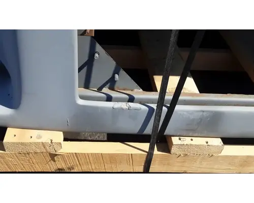 INTERNATIONAL 9200 Hood