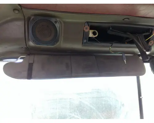 INTERNATIONAL 9200 INTERIOR SUN VISOR