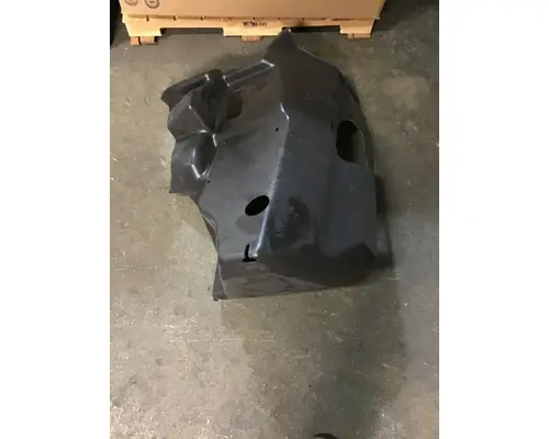 INTERNATIONAL 9200 Inner Fender