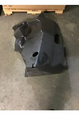INTERNATIONAL 9200 Inner Fender