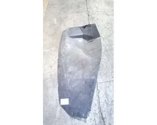 INTERNATIONAL 9200 Inner Fender