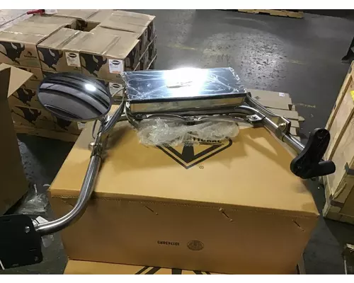 INTERNATIONAL 9200 Mirror (Side View)