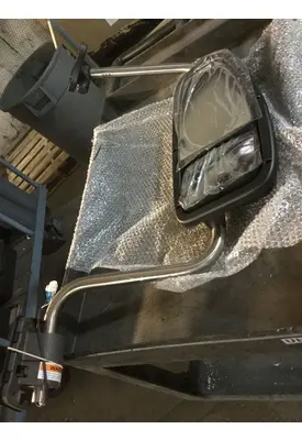 INTERNATIONAL 9200 Mirror (Side View)