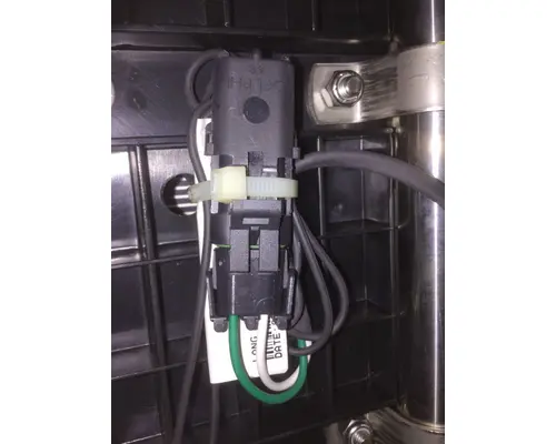 INTERNATIONAL 9200 Mirror (Side View)