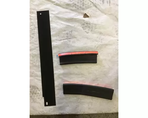 INTERNATIONAL 9200 Miscellaneous Parts