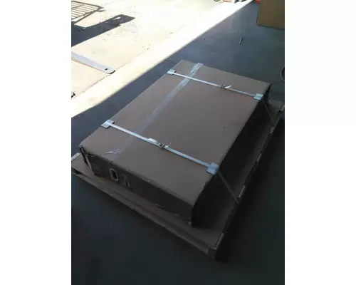 INTERNATIONAL 9200 RADIATOR ASSEMBLY
