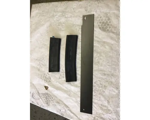 INTERNATIONAL 9200 Radiator Core Support