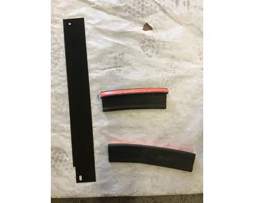 INTERNATIONAL 9200 Radiator Core Support