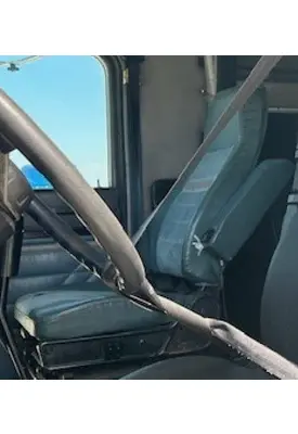 INTERNATIONAL 9200 SEAT, FRONT