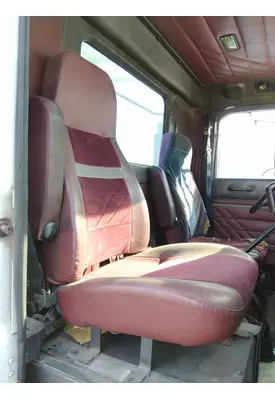 INTERNATIONAL 9200 SEAT, FRONT
