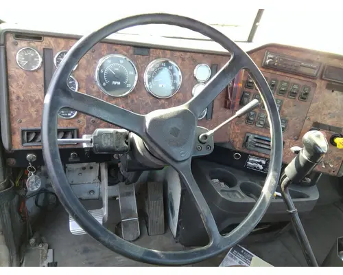 INTERNATIONAL 9200 STEERING COLUMN