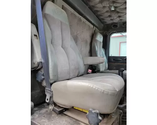 INTERNATIONAL 9200 Seat, Front