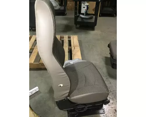 INTERNATIONAL 9200 Seat, Front