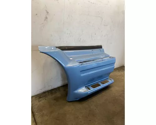 INTERNATIONAL 9200 Side Fairing