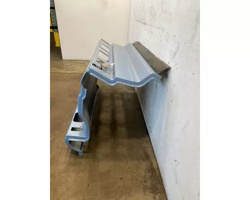 INTERNATIONAL 9200 Side Fairing