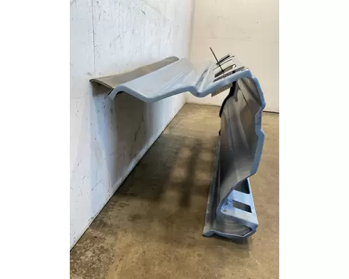 INTERNATIONAL 9200 Side Fairing