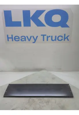 INTERNATIONAL 9200 Side Fairing