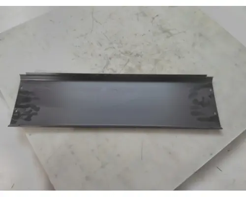 INTERNATIONAL 9200 Side Fairing