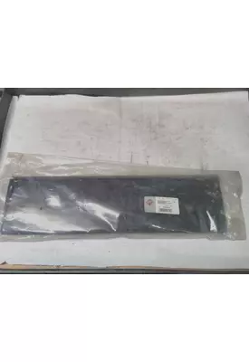 INTERNATIONAL 9200 Side Fairing