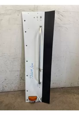 INTERNATIONAL 9200 Sleeper Fairing