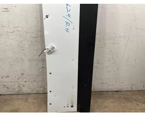 INTERNATIONAL 9200 Sleeper Fairing