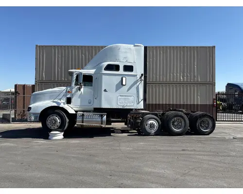 INTERNATIONAL 9200 Vehicle For Sale