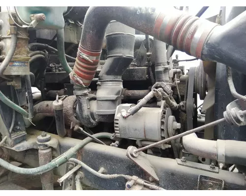 INTERNATIONAL 9200 WHOLE TRUCK FOR RESALE