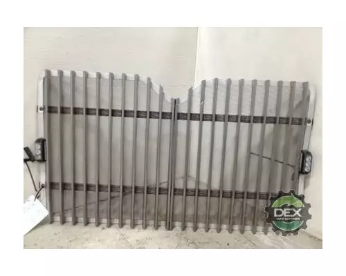 INTERNATIONAL 9200i 8231 radiator grille