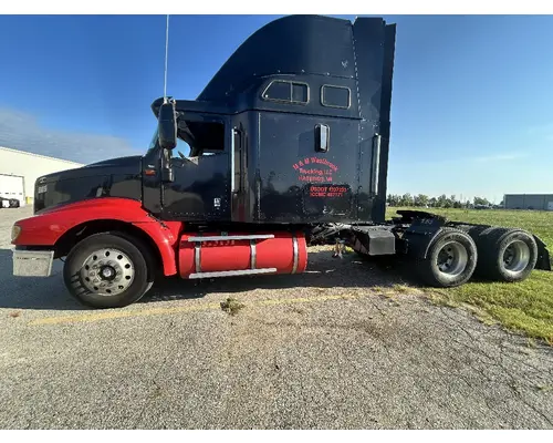 INTERNATIONAL 9200i Accelerator Parts