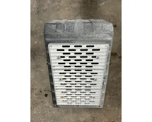 INTERNATIONAL 9200i Battery Box
