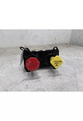 INTERNATIONAL 9200i Brake Proportioning Valve