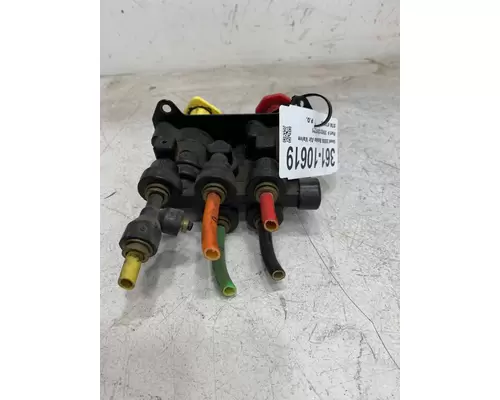 INTERNATIONAL 9200i Brake Proportioning Valve