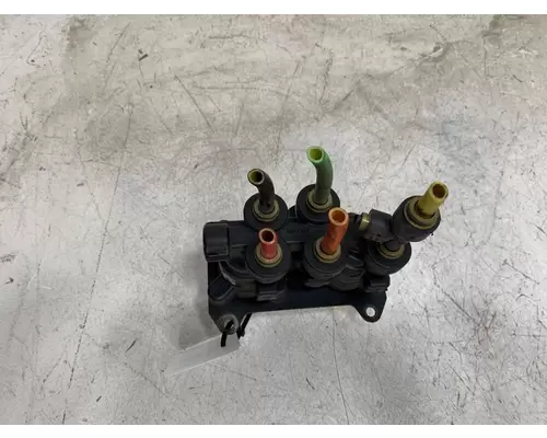 INTERNATIONAL 9200i Brake Proportioning Valve