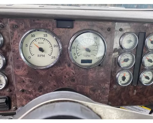 INTERNATIONAL 9200i Cab
