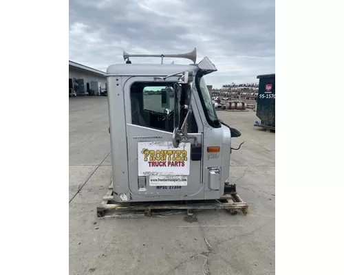 INTERNATIONAL 9200i Cab