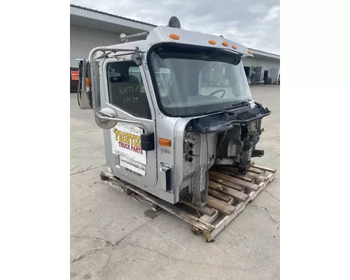 INTERNATIONAL 9200i Cab