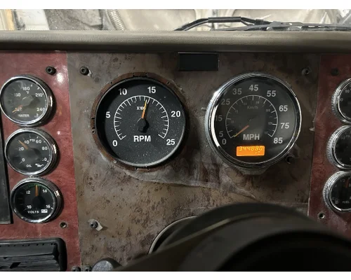 INTERNATIONAL 9200i Cab