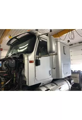INTERNATIONAL 9200i Cab