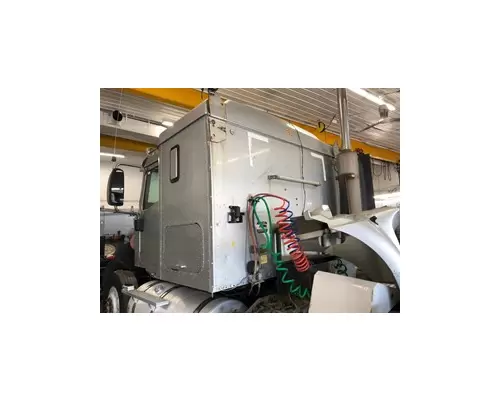 INTERNATIONAL 9200i Cab