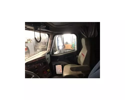 INTERNATIONAL 9200i Cab