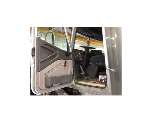 INTERNATIONAL 9200i Cab