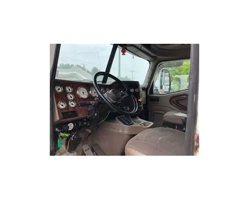 INTERNATIONAL 9200i Cab