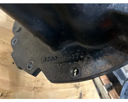 INTERNATIONAL 9200i Cutoff Assembly (Complete With Axles)