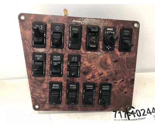 INTERNATIONAL 9200i Dash  Console Switch