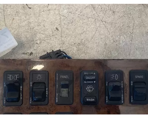 INTERNATIONAL 9200i Dash  Console Switch