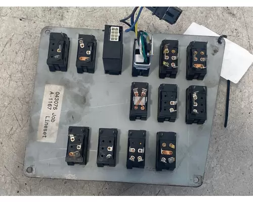 INTERNATIONAL 9200i Dash  Console Switch