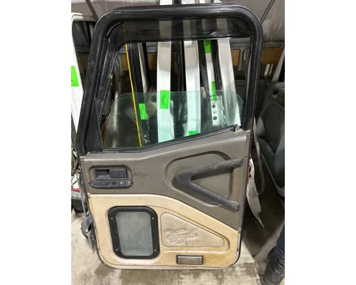 INTERNATIONAL 9200i Door Assembly, Front