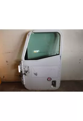 INTERNATIONAL 9200i Door